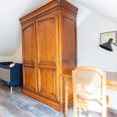 Charming House Near The City Center -