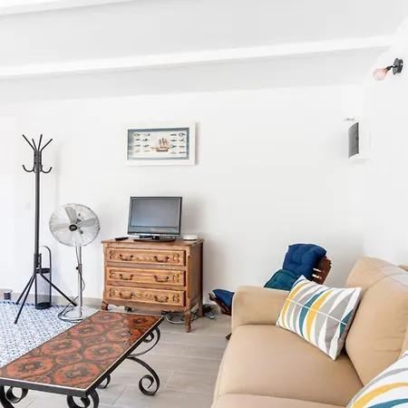 Charming House Near The City Center - Prázdninový dům Honfleur